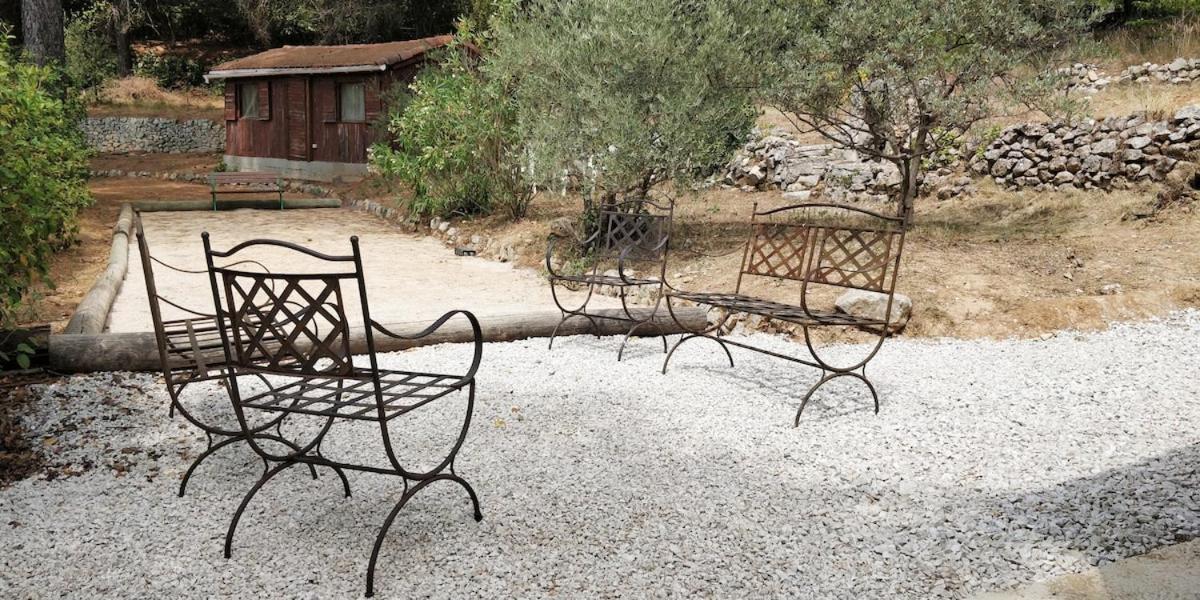 Villa CIGALONS en pleine pinède + PISCINE chauffée Auriol Exterior foto